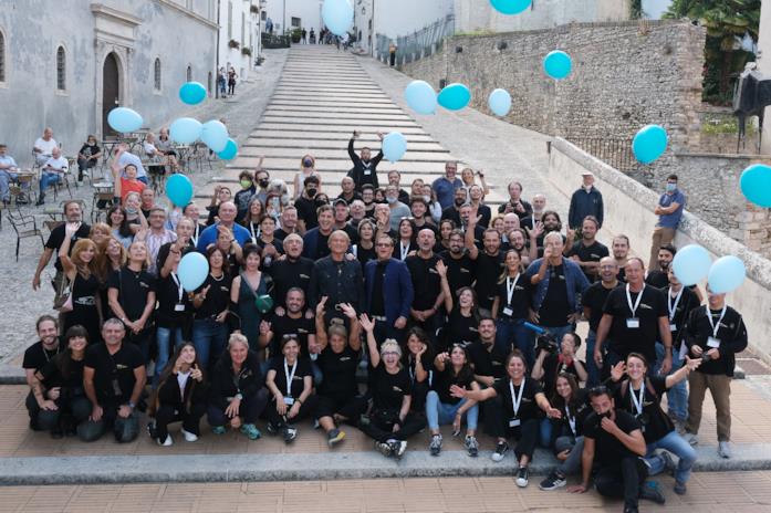 Don Matteo 13 Il cast e la troupe di Don Matteo 13