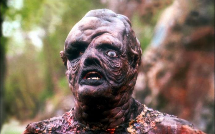 Un primo piano di Toxic Avenger nel film del 1984