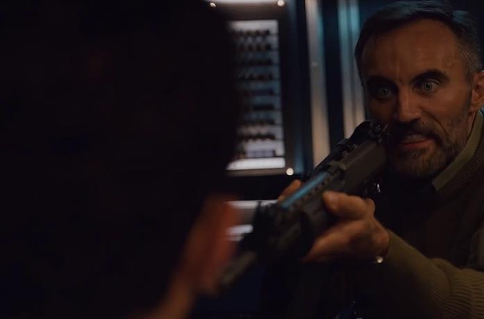 Ivan Massagué in Into the Night
