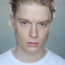 Freddie Fox