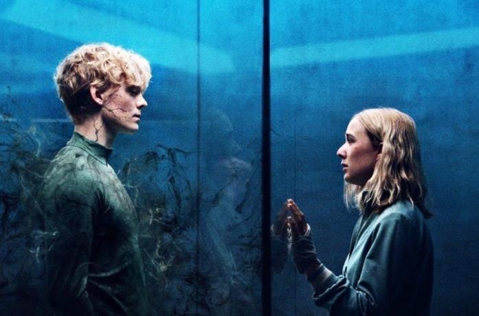 Rasmus e Simone divisi da un vetro