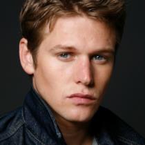 Zach Roerig