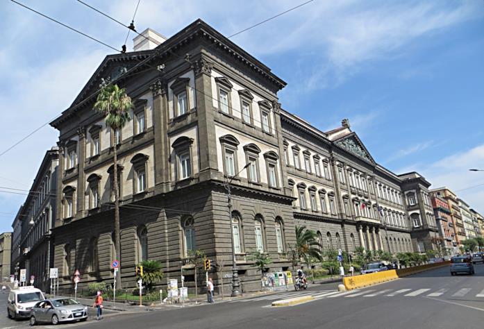 I luoghi di Mina Settembre La sede dell'Università Federico II a Corso Umberto