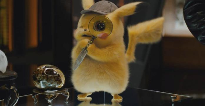 Pikachu Pikachu con una lente d'ingrandimento