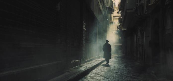 Napoli in 5 è il numero perfetto La Napoli noir di 5 è il numero perfetto
