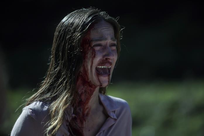 A Classic Horror Story: il finale del film e la sua spiegazione Un primo piano di Matilda Lutz nel film A Classic Horror Story