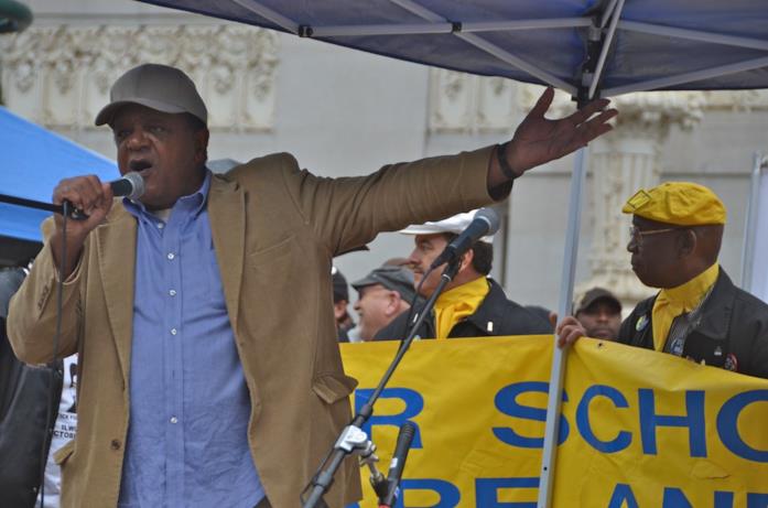 L'attivista Bobby Seale Bobby Seale - manifestazione del 2010