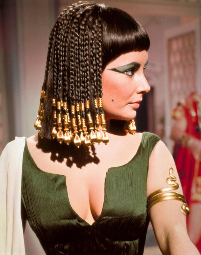 Cleopatra Elizabeth Taylor nel film su Cleopatra