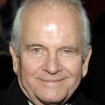 Ian Holm