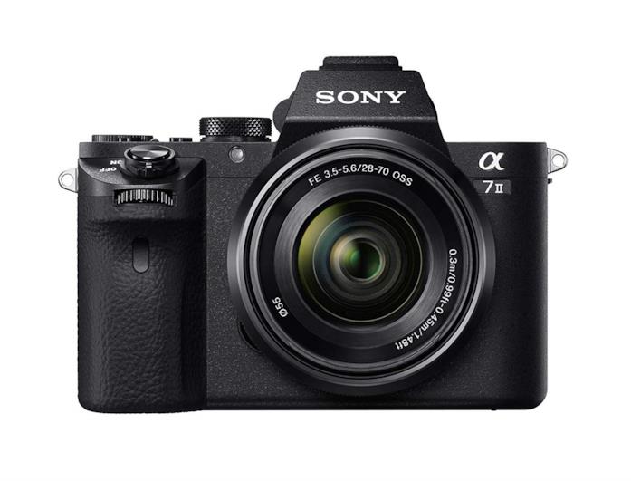 Sony Alpha 7M2K Kit Fotocamera Digitale Mirrorless Full-Frame con Obiettivo Intercambiabile SEL 28-70 mm in offerta per l'Amazon Prime Day Sony Alpha 7M2K Kit Fotocamera Digitale Mirrorless Full-Frame con Obiettivo Intercambiabile SEL 28-70 mm