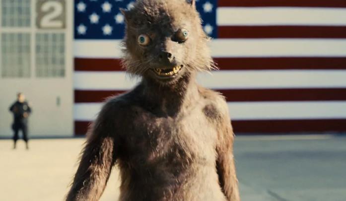 Che fine ha fatto Weasel? Weasel all'inizio del film