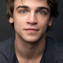 Sean Grandillo