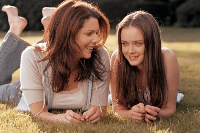 Le attrici Lauren Graham e Alexis Bledel Lauren Graham e Alexis Bledel interpretano Lorelai e Rory Gilmore