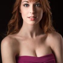 Lisa Foiles