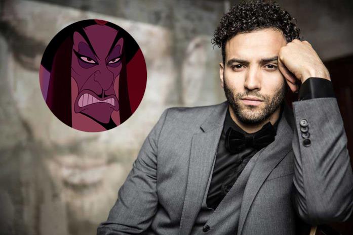 Marwan Kenzari in posa burbera con affianco Jafar
