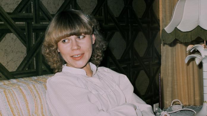 Dig Deeper: la scomparsa di Birgit Meier, la serie Netflix da non perdere per chi ama il true crime Una foto d'archivio di Birgit Meier nella serie Dig Deeper: la scomparsa di Birgit Meier