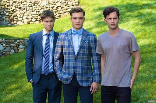 Gossip Girl Nate, Chuck e Dan in una scena di Gossip Girl