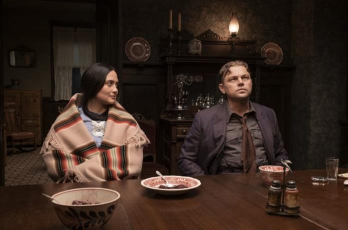 Leonardo DiCaprio e Lily Gladstone in Killers Of The Flower Moon