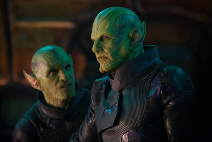 Due Skrull in una scena di Captain Marvel