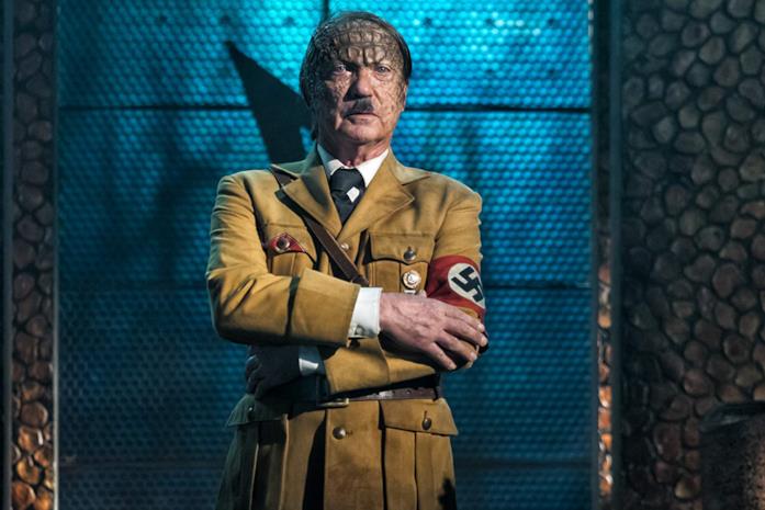 Trieste Science+Fiction Festival: la prima di Iron Sky e gli eventi dedicati ai cult della fantascienza Un primo piano di Udo Kier versione Hitler zombie in Iron Sky: The Coming Race