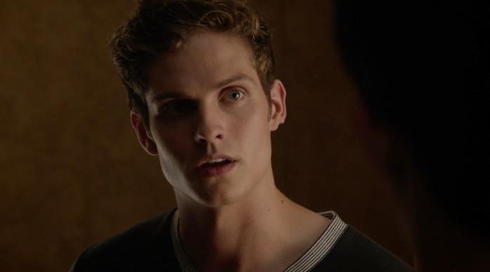 Daniel Sharman è il licantropo Isaac in Teen Wolf Daniel Sharman nei panni di Isaac Lahey in Teen Wolf