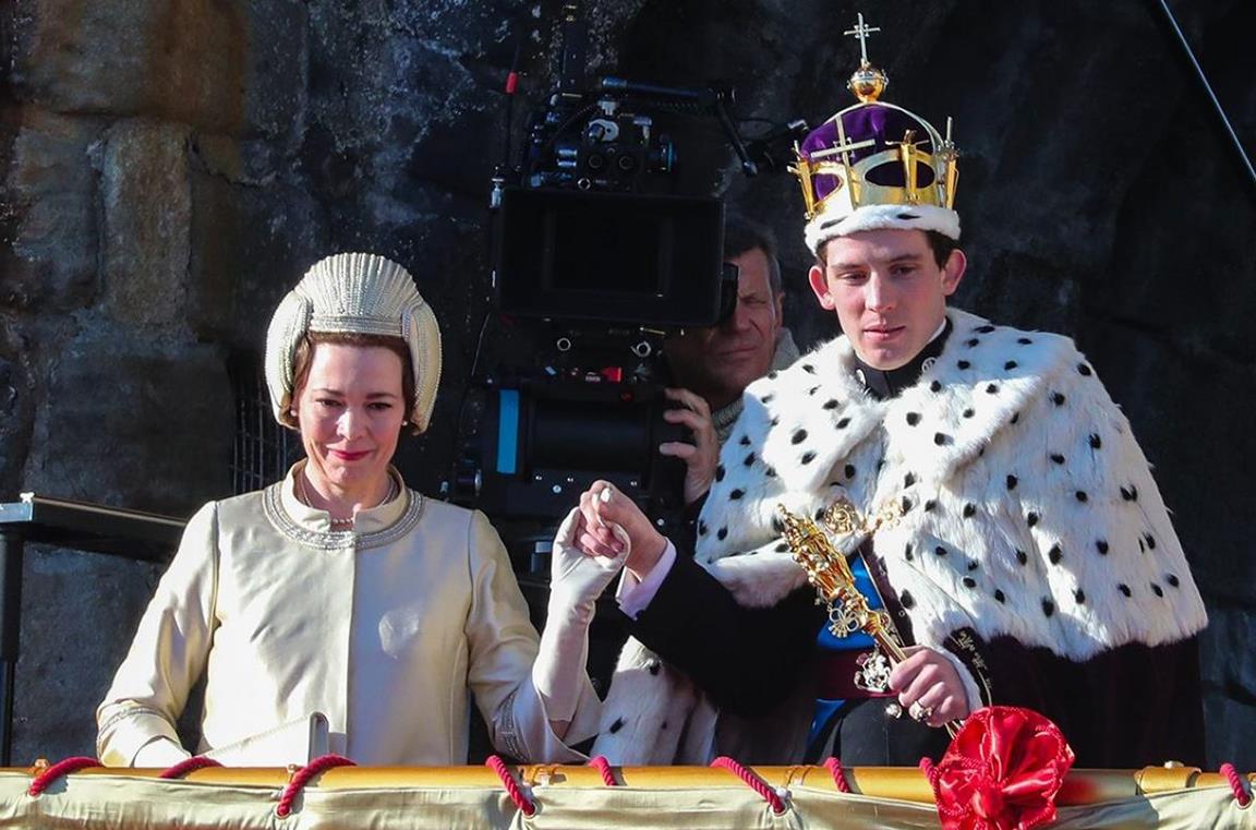 Elisabetta e Carlo nella terza stagione