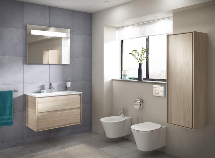 Composizione bagno con sanitari Connect Air di Ideal Standard