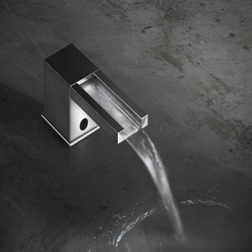 Rubinetto elettronico a cascata Gessi Rettangolo