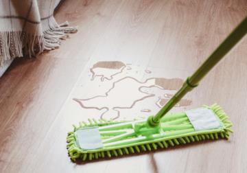 Come intervenire per sistemare un piatto doccia che perde