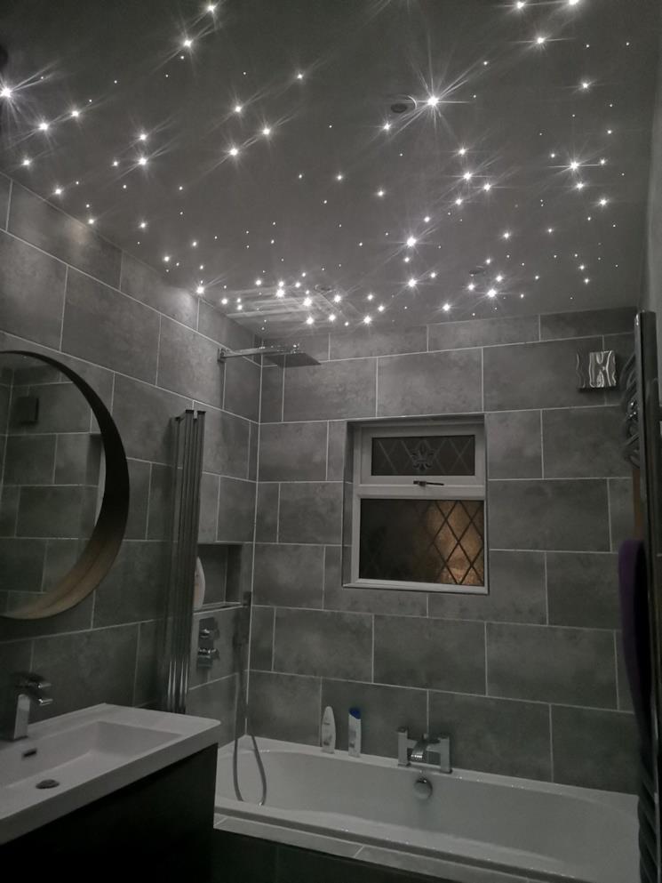 Quale luce per il bagno? A LED va bene, ma guarda anche il fattore