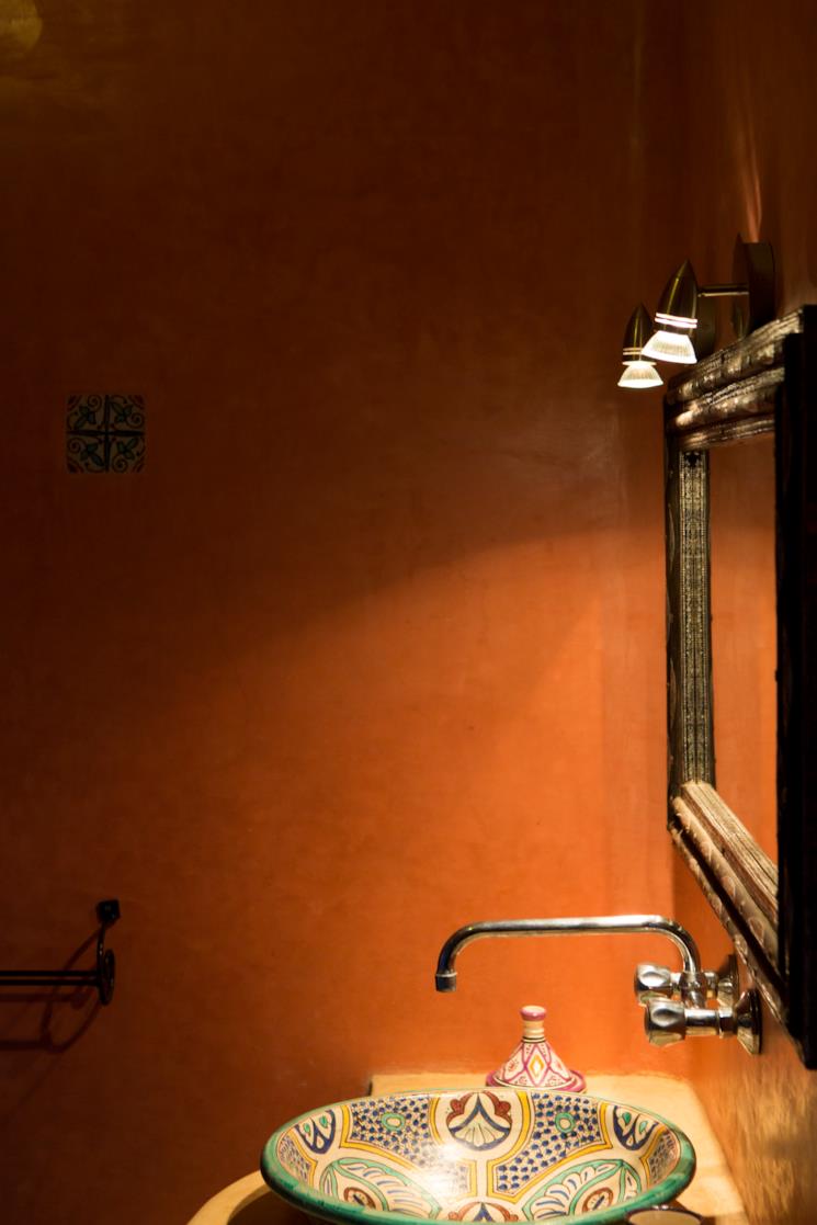 Lavandino da appoggio decorato