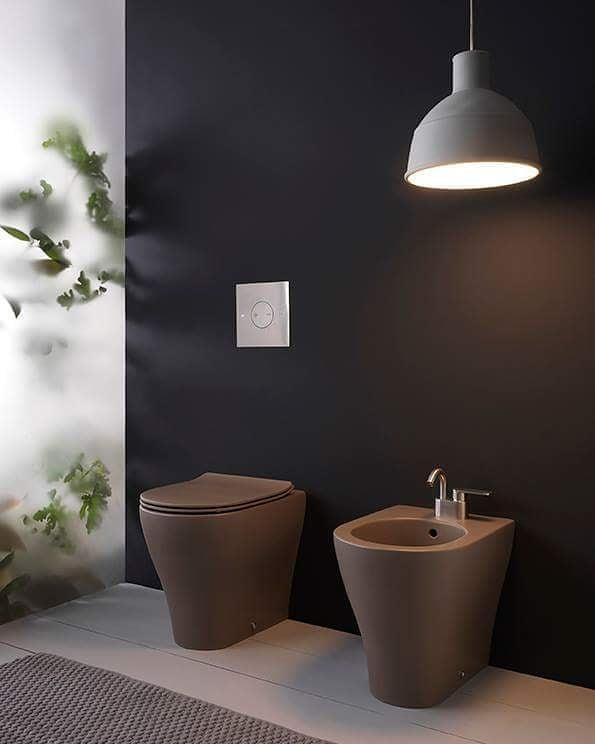 Sanitari marroni App di Flaminia
