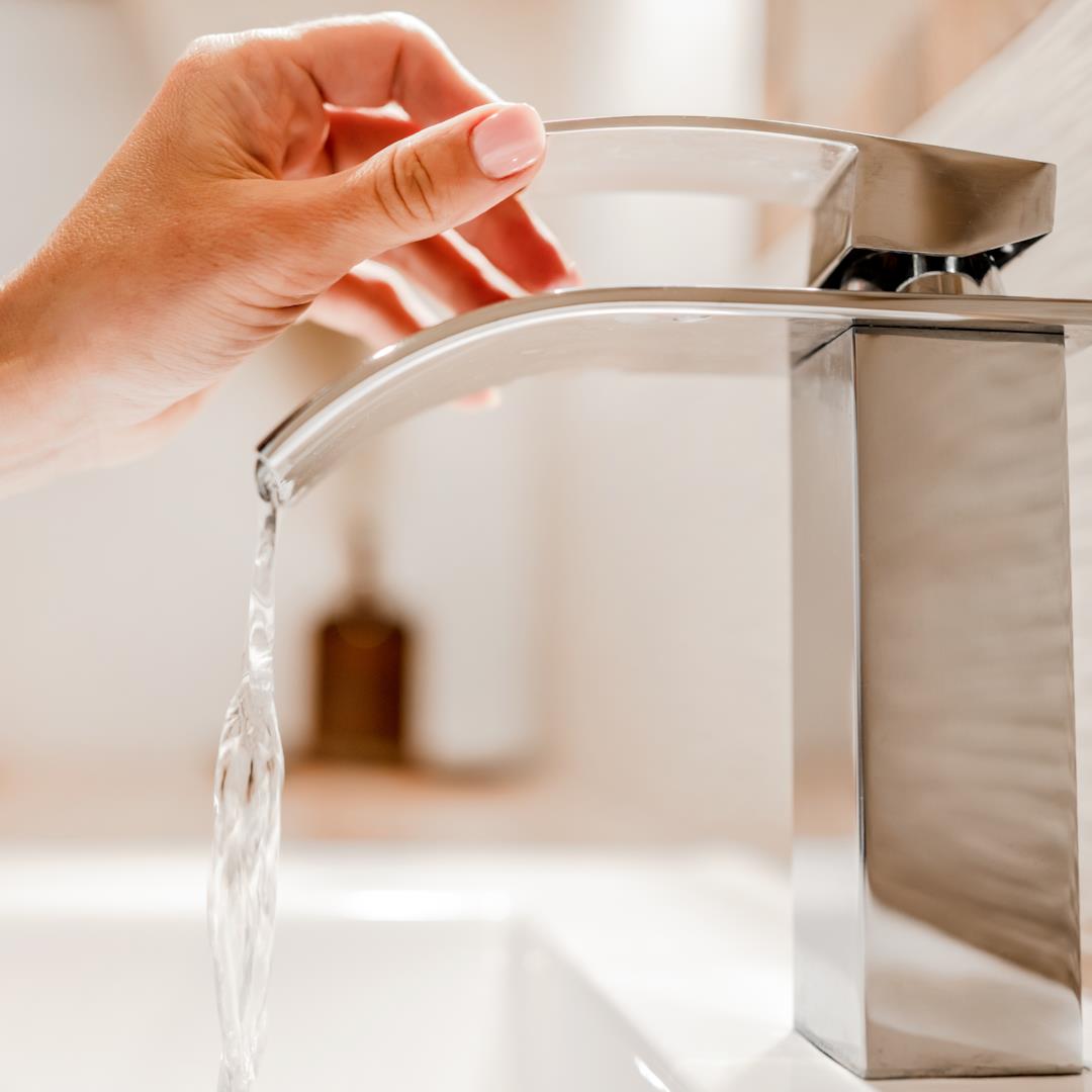 Guida per risolvere il problema dell'aria nei rubinetti di casa