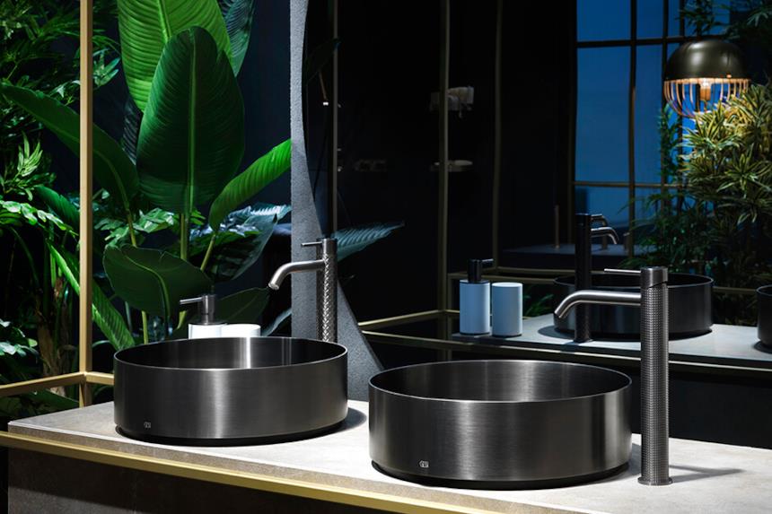 Lavabi da appoggio rotondi con miscelatore 