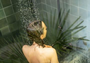 Doccia emozionale: cos’è e quali sono i suoi benefici