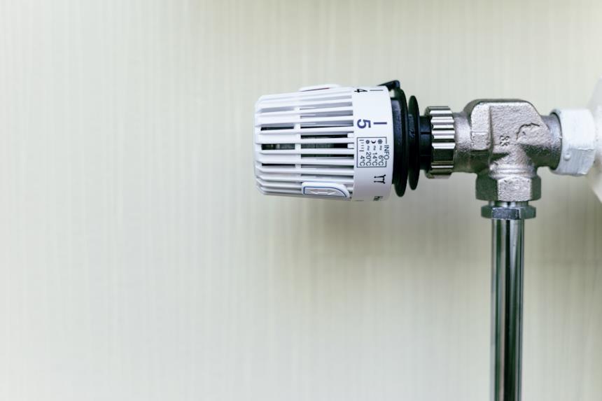 Valvola termostatica in primo piano 