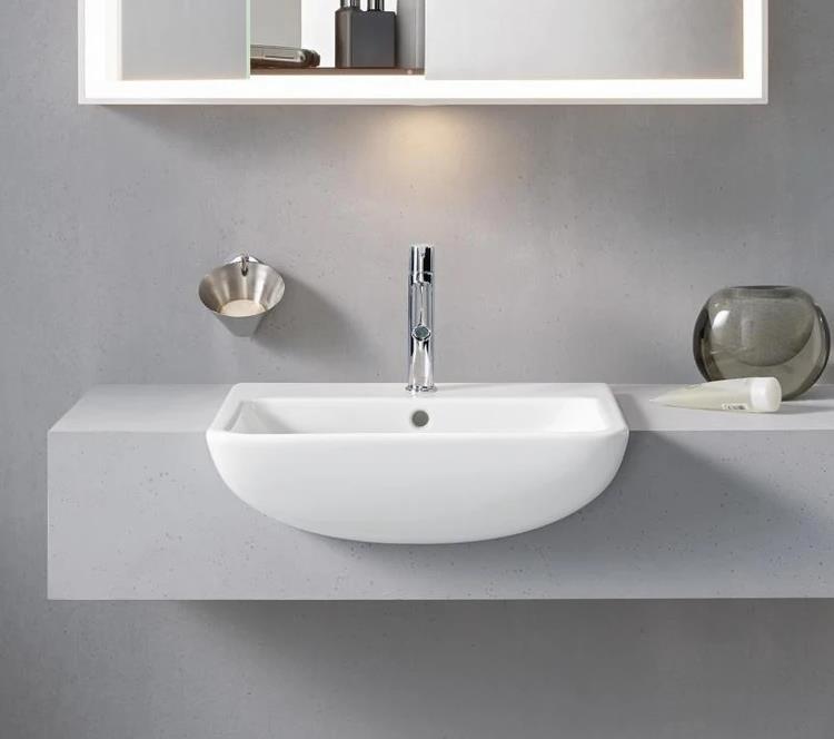 Lavabo semincasso con bordo per rubinetteria 