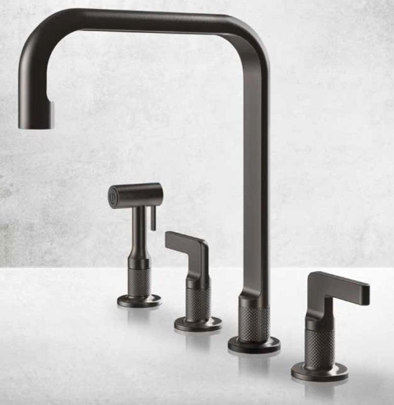 Rubinetto 3 fori con canna girevole