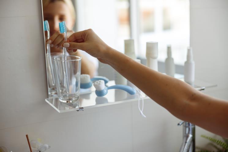 Mensola piccola in vetro 