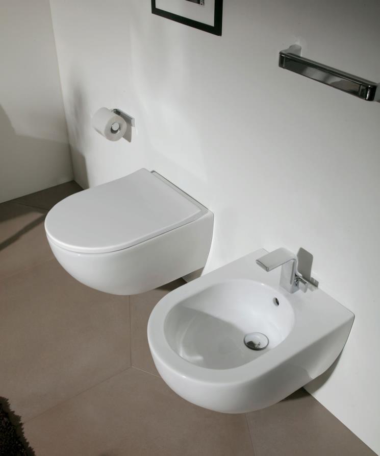 Bidet sospeso monoforo finitura lucida 