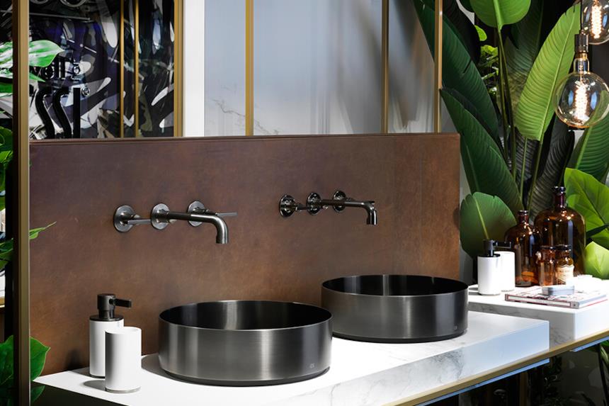 Miscelatori Gessi Inciso a parete finitura black metal 