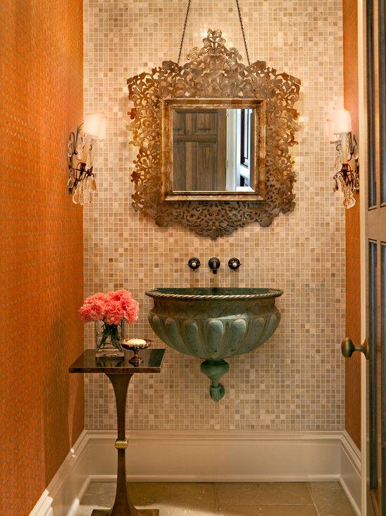 Zona lavabo con specchio arabo 