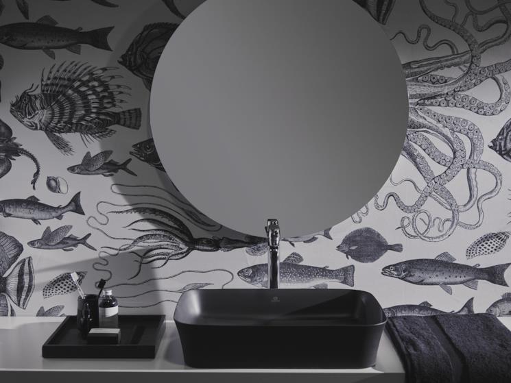 Composizione con lavabo nero Ideal Standard