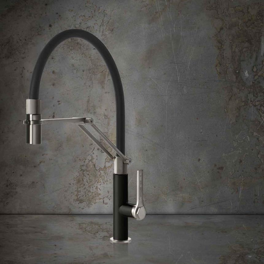 Rubinetto nero per la cucina Officine di Gessi
