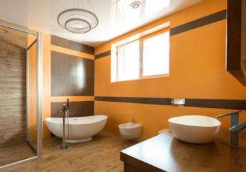 Bagno color arancione: una ventata di allegria