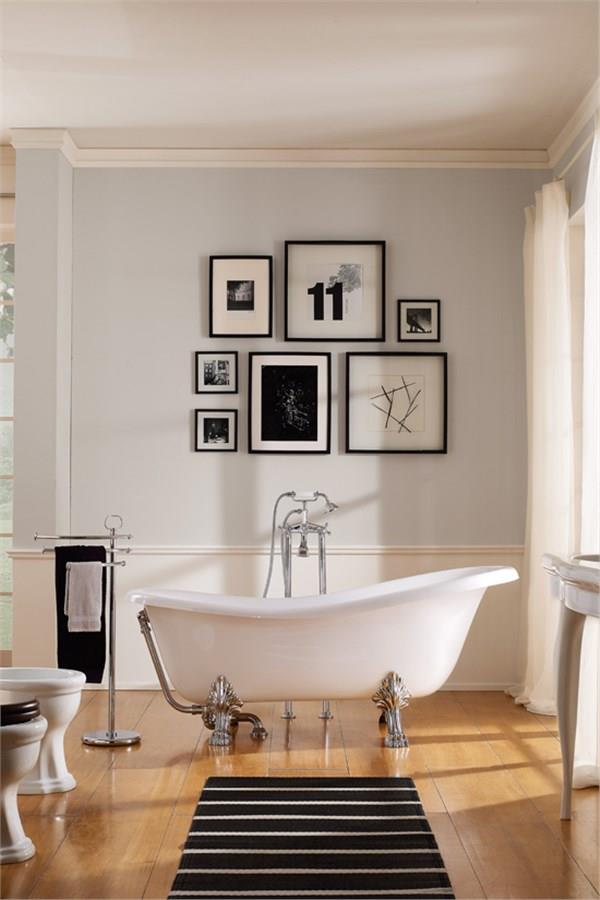 Vasca freestanding con piedini