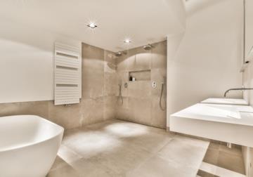 Tutto quello che devi sapere sulla doccia walk-in