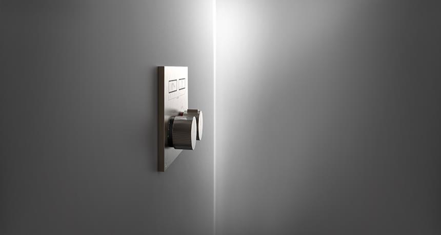 Miscelatore termostatico a parete