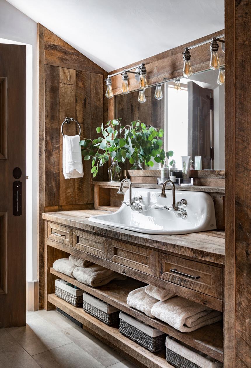 Arredo retrò per un bagno country chic 