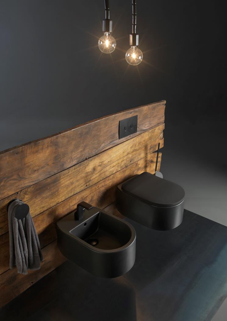 Wc e bidet sospesi neri Astra Flaminia